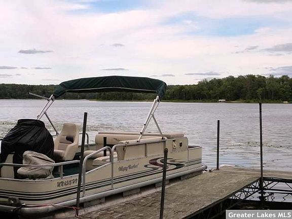 3rd image of 17587 Emerald Dr