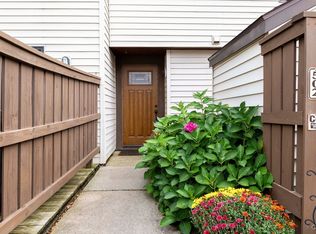 502 Natick Cir, Camillus, NY