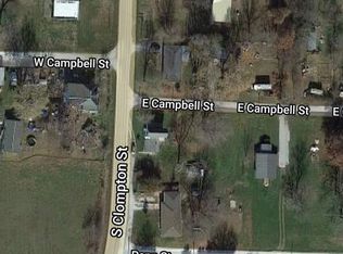 204 S Clompton St, Dadeville, MO 65635
