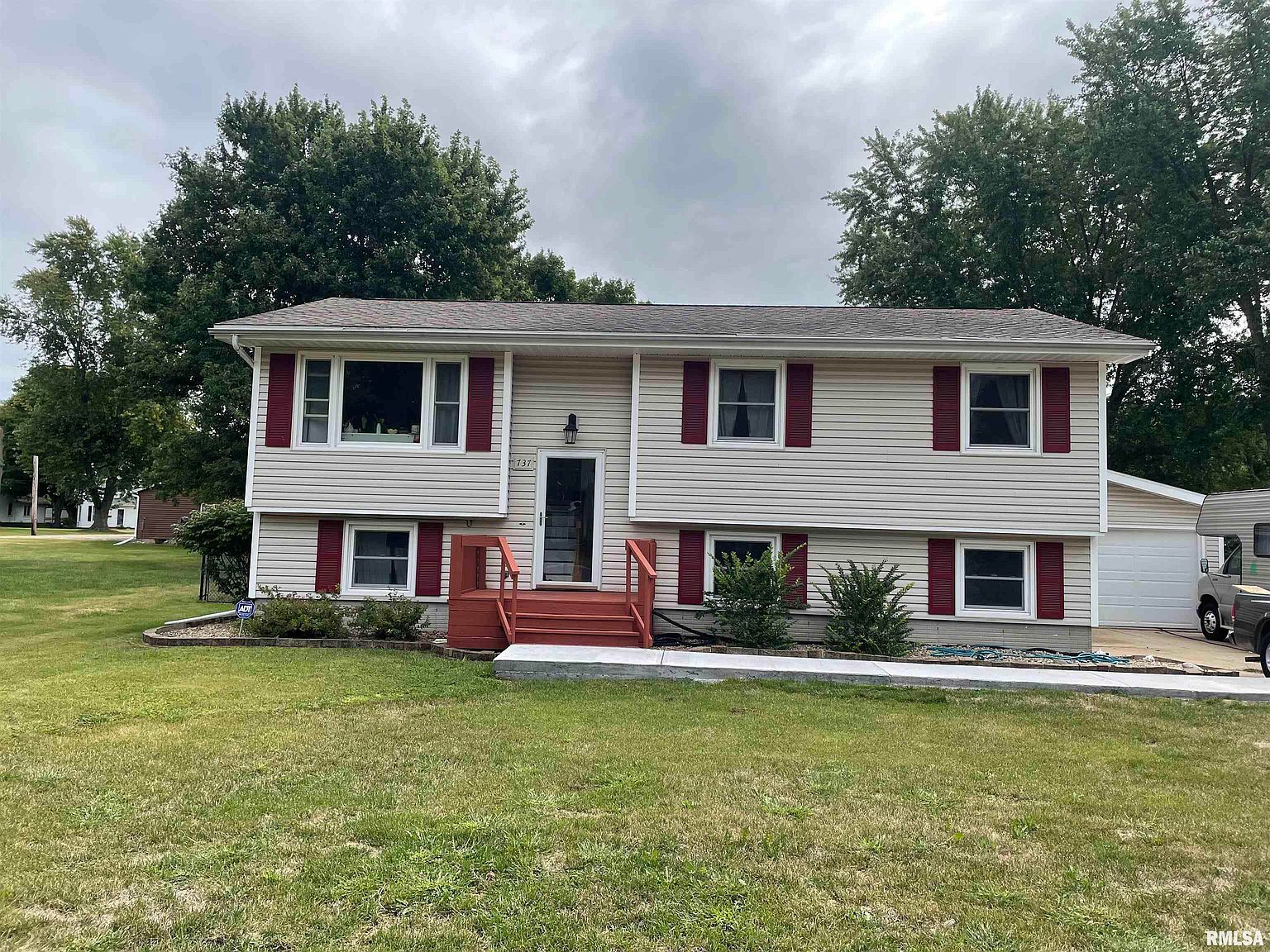 737 Prairie View Rd, Knoxville, IL 61448 Zillow