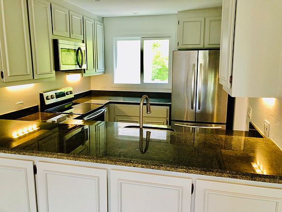 3rd image of 645 Via Casitas