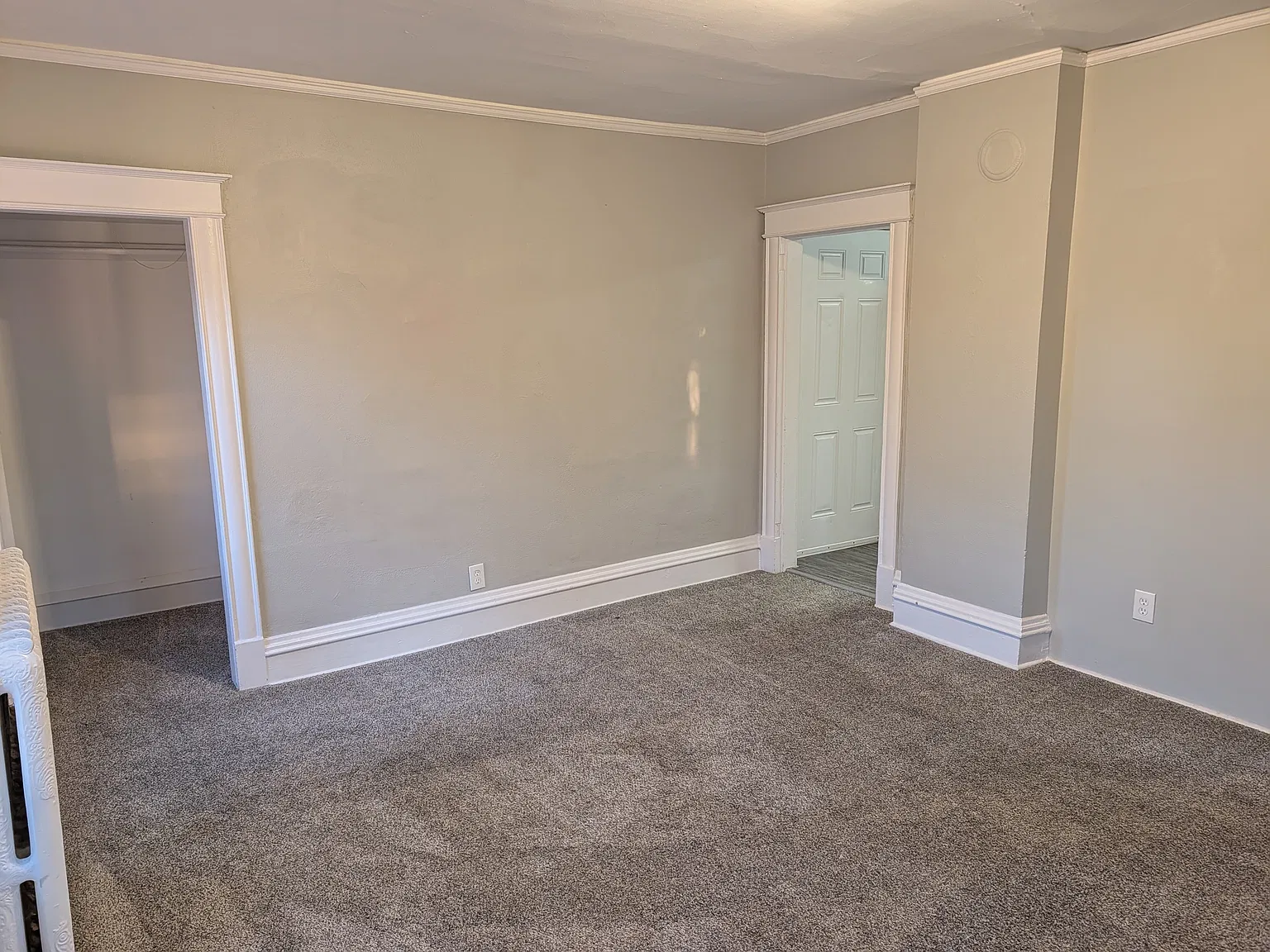 114 West Summit Avenue - 2 — Photo 3