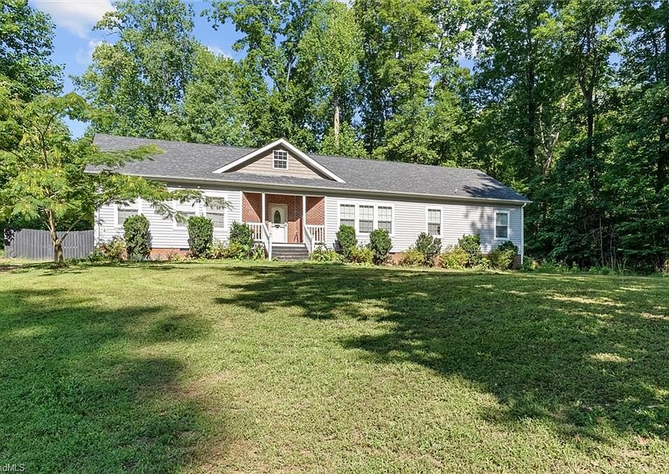1st image of 6324 Garden Ct