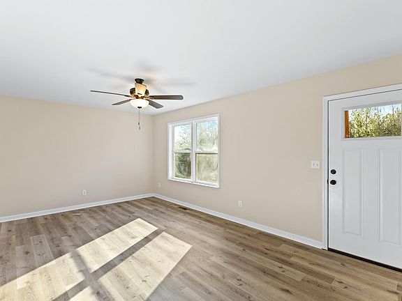 5th image of 106 Athens Rd