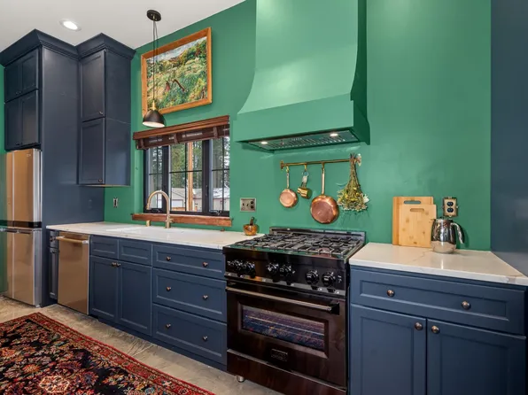 202 Knott Rd, Newport, WA 99156