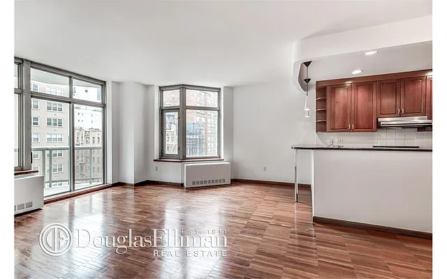 Rented by Douglas Elliman | media 25