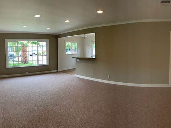 2nd image of 4019 Meier St