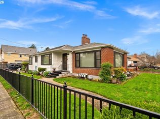 1805 NE Saratoga St, Portland, OR