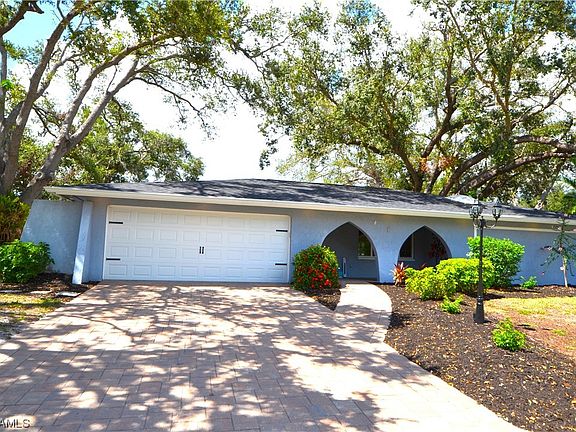 4th image of 4691 Mi Casa Ct
