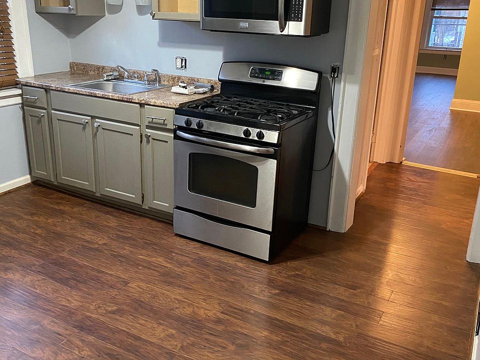 1st image of 59 W Hazeltine Ave #2