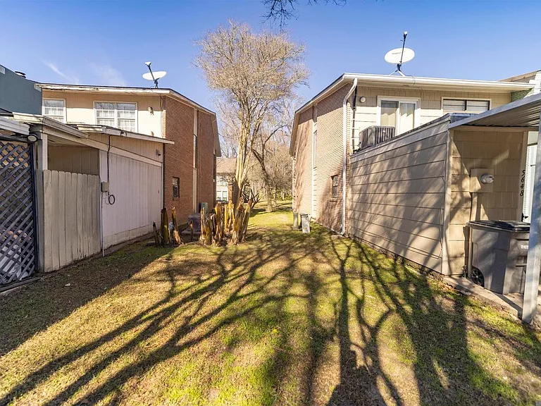 5648 Riverstone Dr #94-A — Photo 6