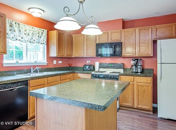 4th image of 2933 Impressions Dr