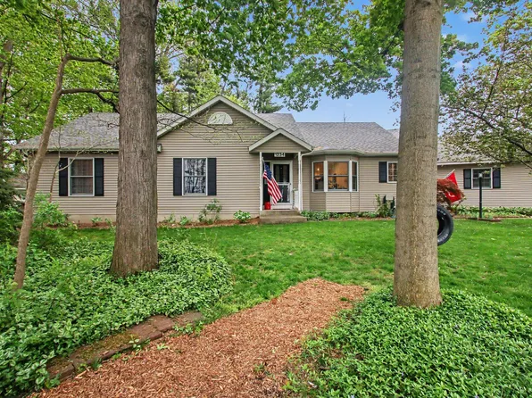 1234 S Shore Dr, Holland, MI 49423