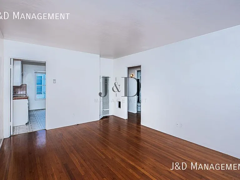 4380 Louisiana St #4380 — Photo 2