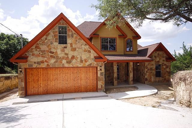 1st image of 22404 Felicia Dr