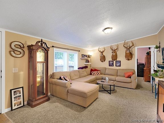 4th image of 7330 Mockingbird Court NE