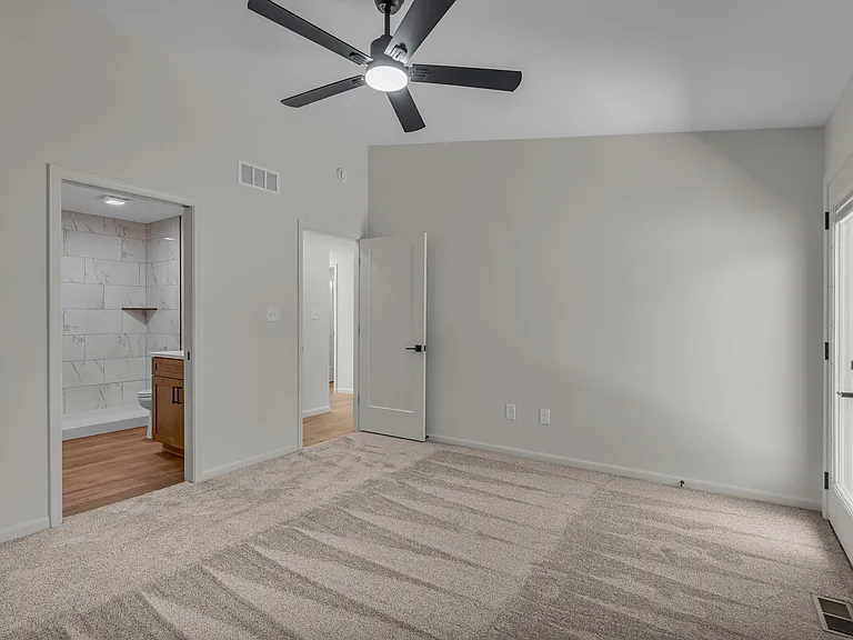 3064 SW Villa West Dr #1 — Photo 7