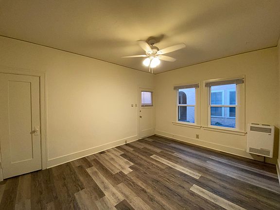 2nd image of 2106 E Bermuda St #106