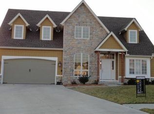 707 Clubhouse Dr, Warrensburg, MO 64093