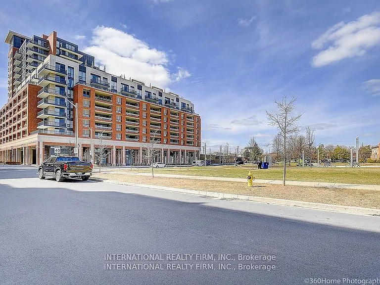 3091 Dufferin St #601 — Photo 2