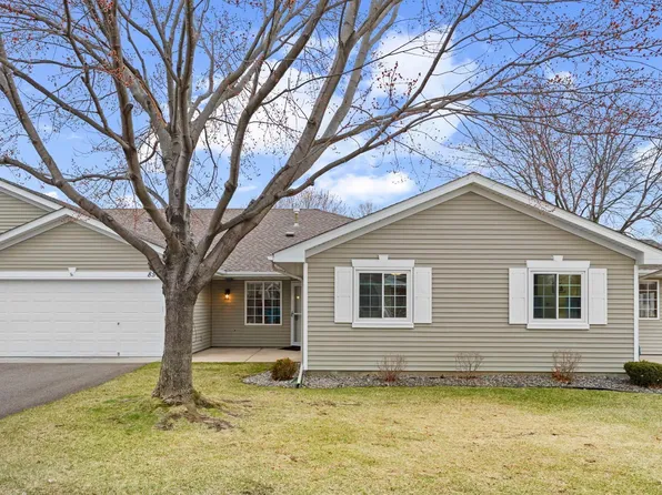 8540 Stratford Ln, Minneapolis, MN 55443