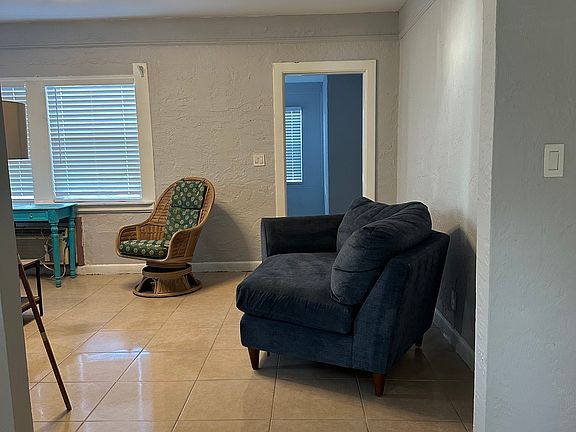 5th image of 125 S C St