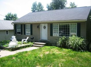 42 Edge Hill Rd, Niantic, CT 06357