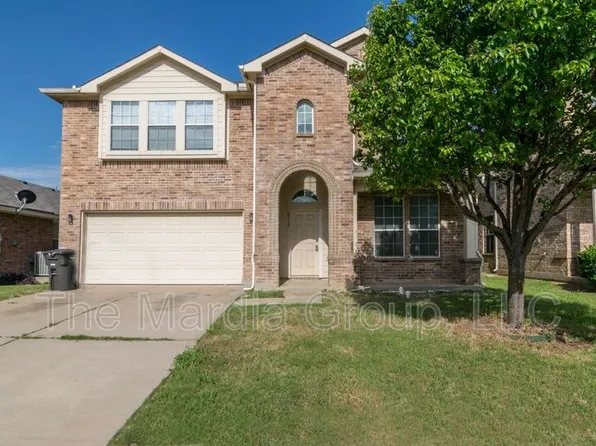 8512 Prairie Wind Trl, Fort Worth, TX 76134