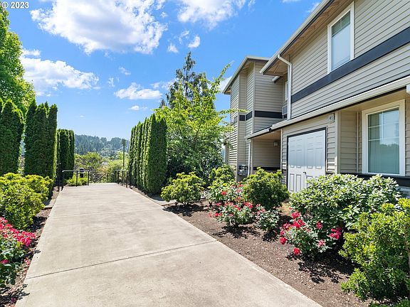 3rd image of 15140 SW Mallard Dr Unit 101