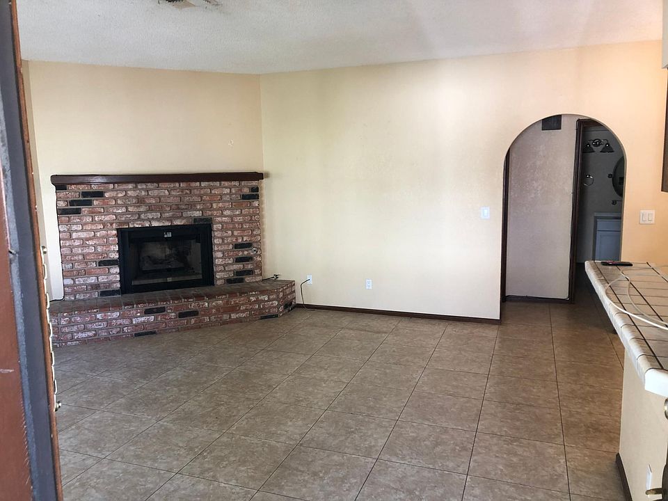 1st image of 1404 Santa Margarita St