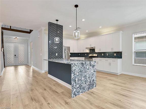 4th image of 6619 Marbella DR