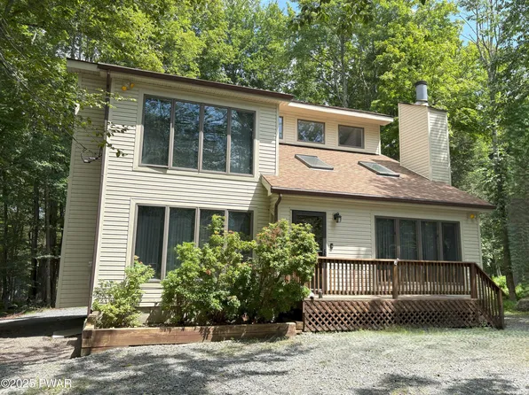 248 Parkwood Dr, Lake Ariel, PA 18436