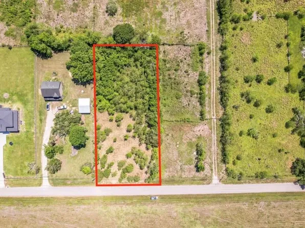 3534 County Road 155, Alvin, TX 77511