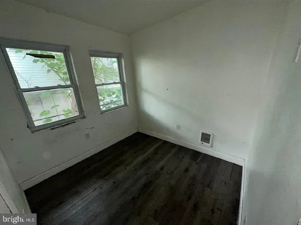 823 E Madison St, Philadelphia, PA 19134