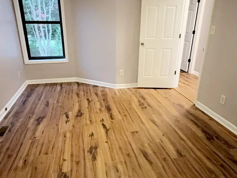 103 Ashton Pl — Photo 11