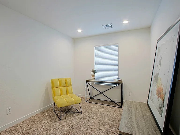 Luxana Apartments — Photo 34
