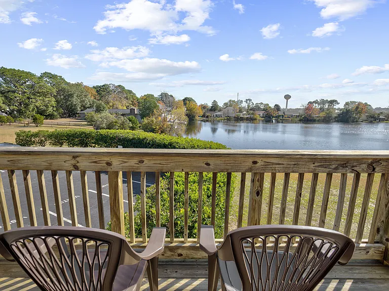 1817 Crooked Pine Dr #F1 — Photo 32
