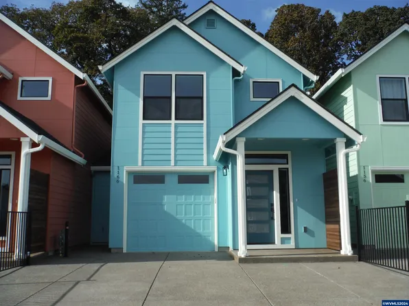 1166 S 11th St, Independence, OR 97351