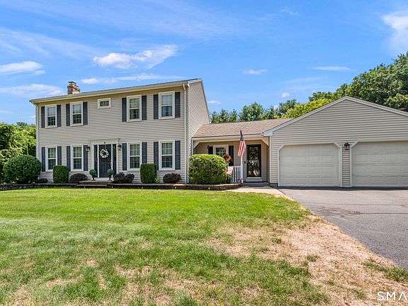 2nd image of 9 Kelly Drive