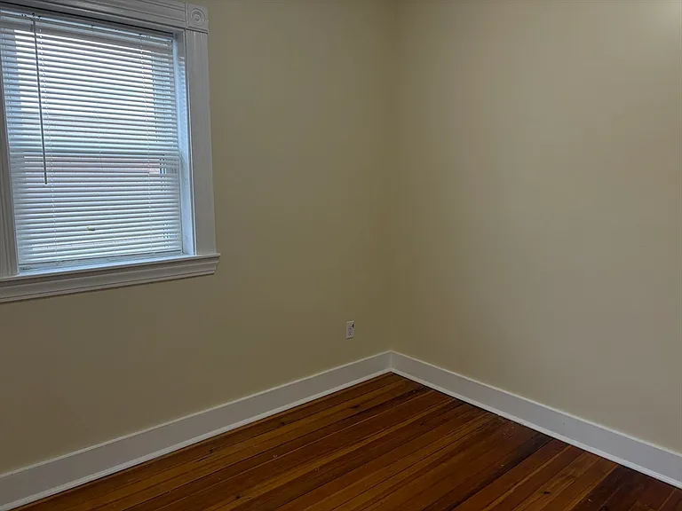 42 Pearl St #3 — Photo 10