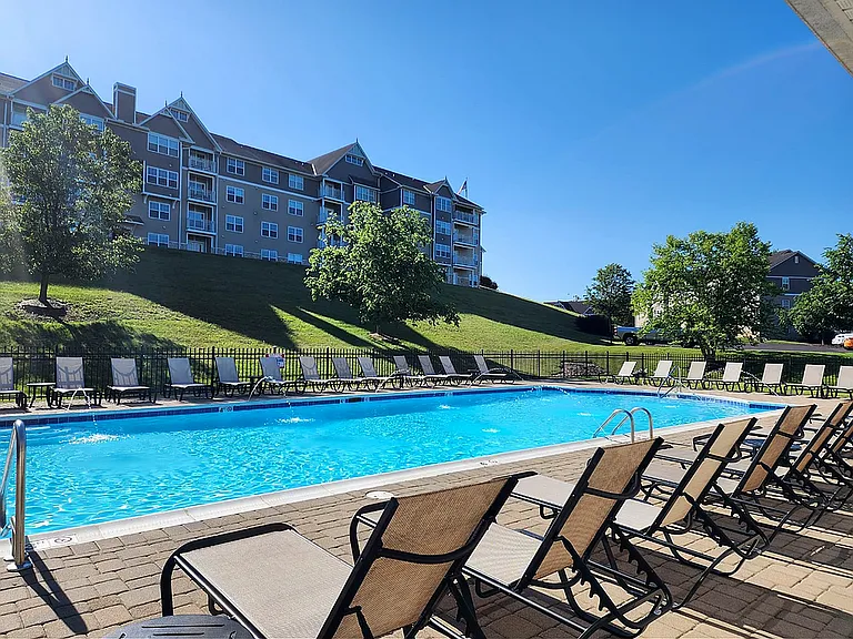 water's bend pool