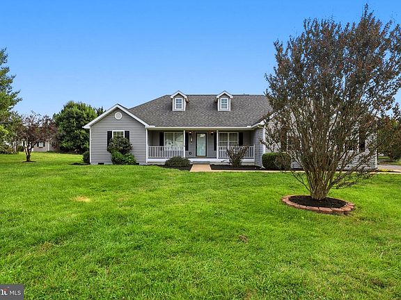 5th image of 15 Sudley Ln