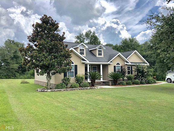 2nd image of 619 Waverly Ln