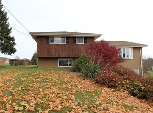 19 Dell Dr, Irwin, PA