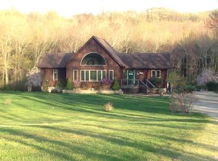 220 W Main St, East Lyme, CT 06357