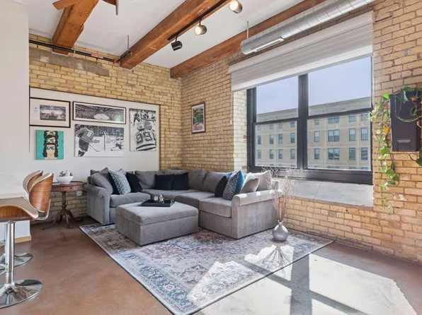 406 Wacouta St Unit 601, Saint Paul, MN 55101