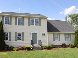 267 Pawtuxet Ave, Warwick, RI 02888