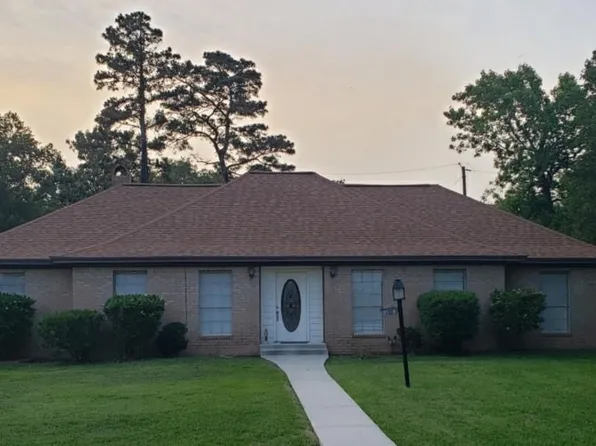 3518 Shore Shadows Dr, Crosby, TX 77532