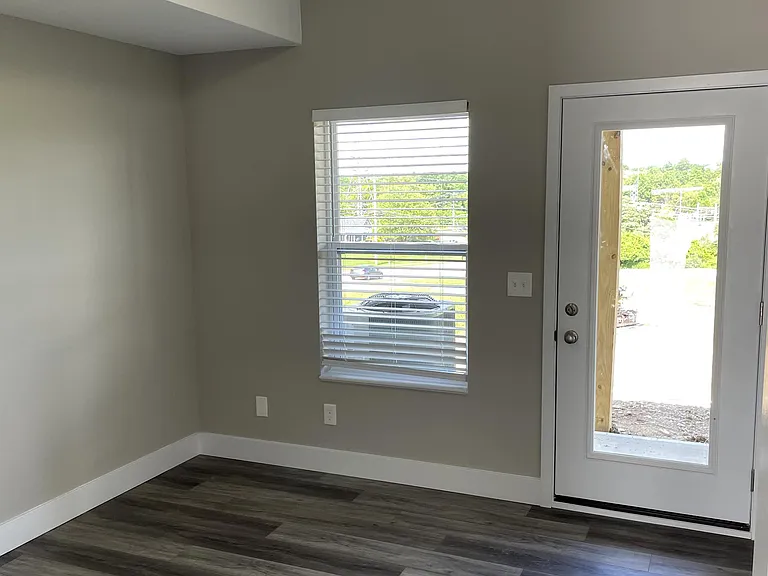2315 Anderson Rd — Photo 10