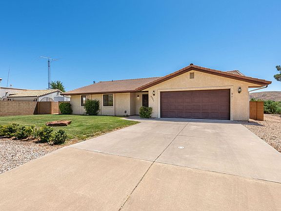 2nd image of 3653 S Mulberry Dr